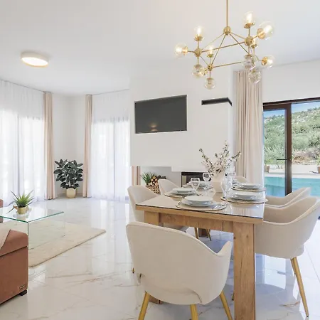 House Terra Dograde