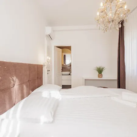 Villa House Terra Dograde