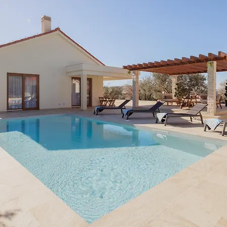 Villa House Terra Dograde
