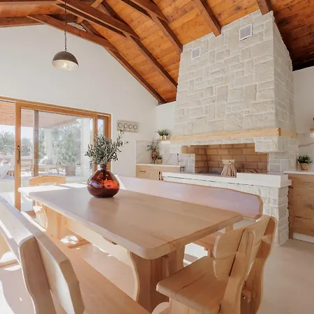 House Terra Villa Dograde